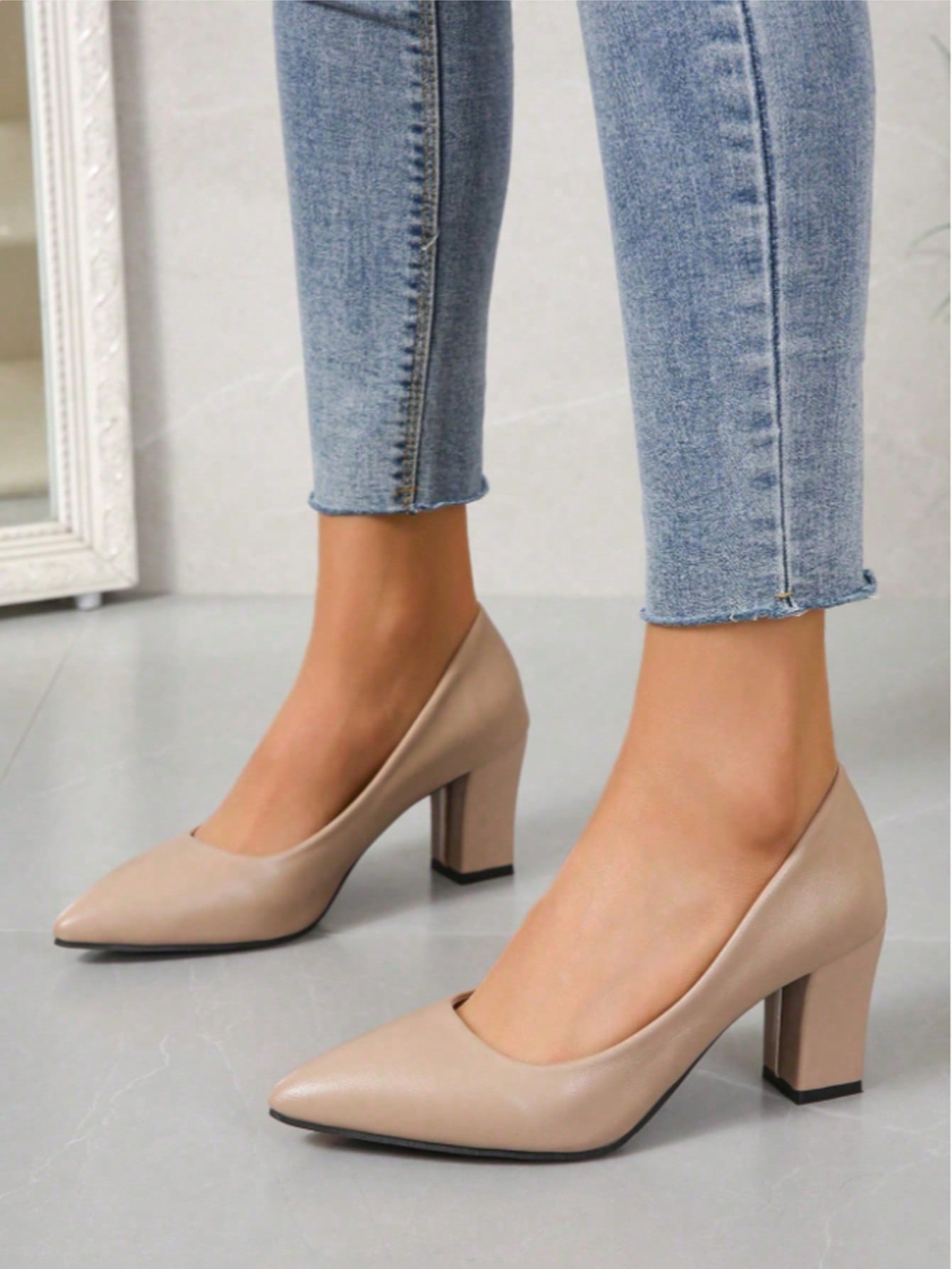 Court Heel Pointed - Sapatos de salto alto e bico