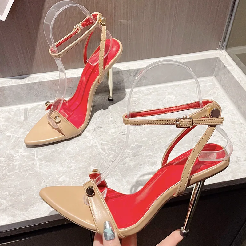 Novas Sandálias Femininas de S - Women'S Shoes Quality avaliação e preço